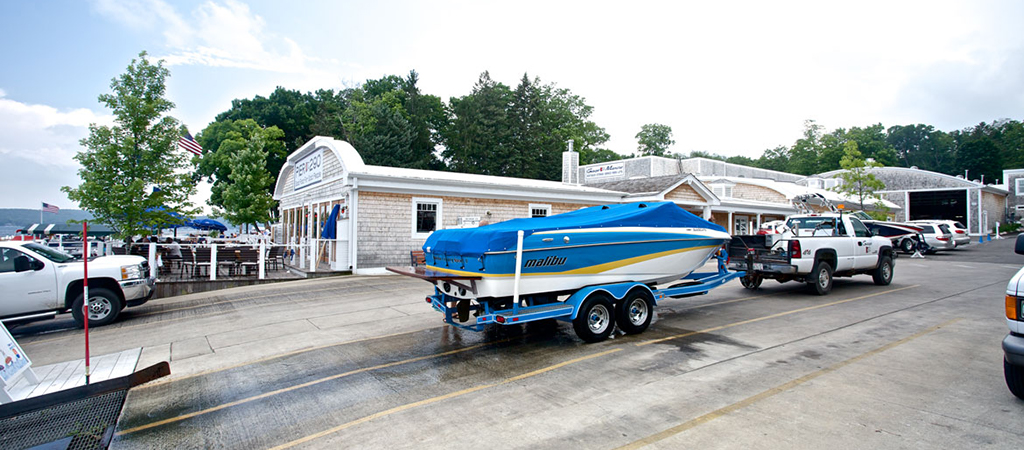 Boat Club & In/Out Valet Service